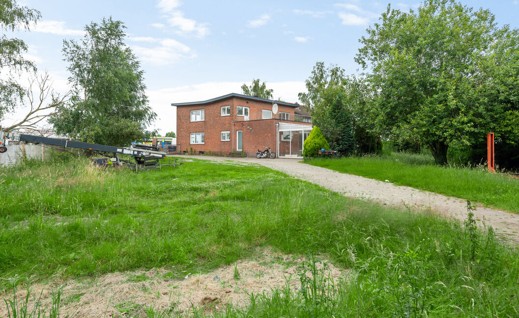 Gebouw voor gemengd gebruik te koop in Aartselaar