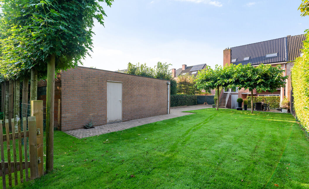 Gebouw voor gemengd gebruik te koop in Aartselaar