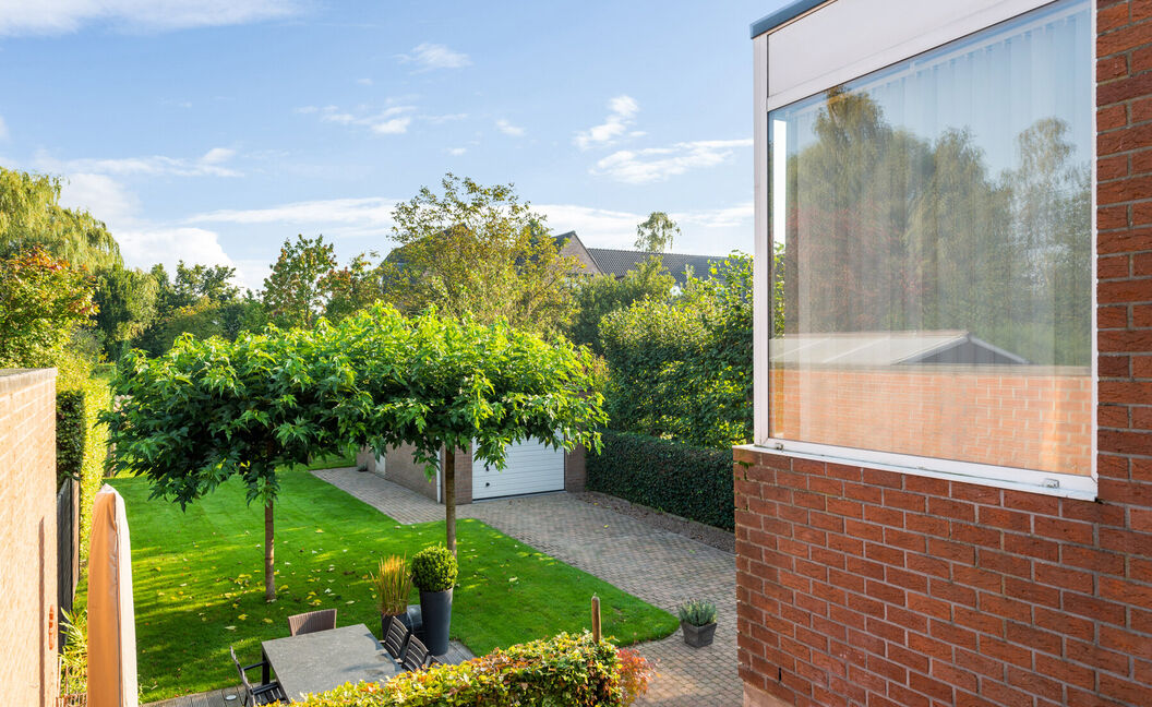 Gebouw voor gemengd gebruik te koop in Aartselaar